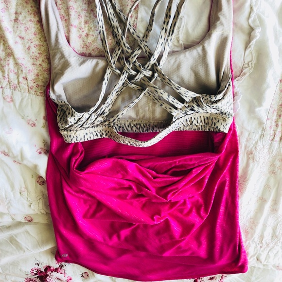 Free to be wild lululemon two in one tank - Picture 6 of 6